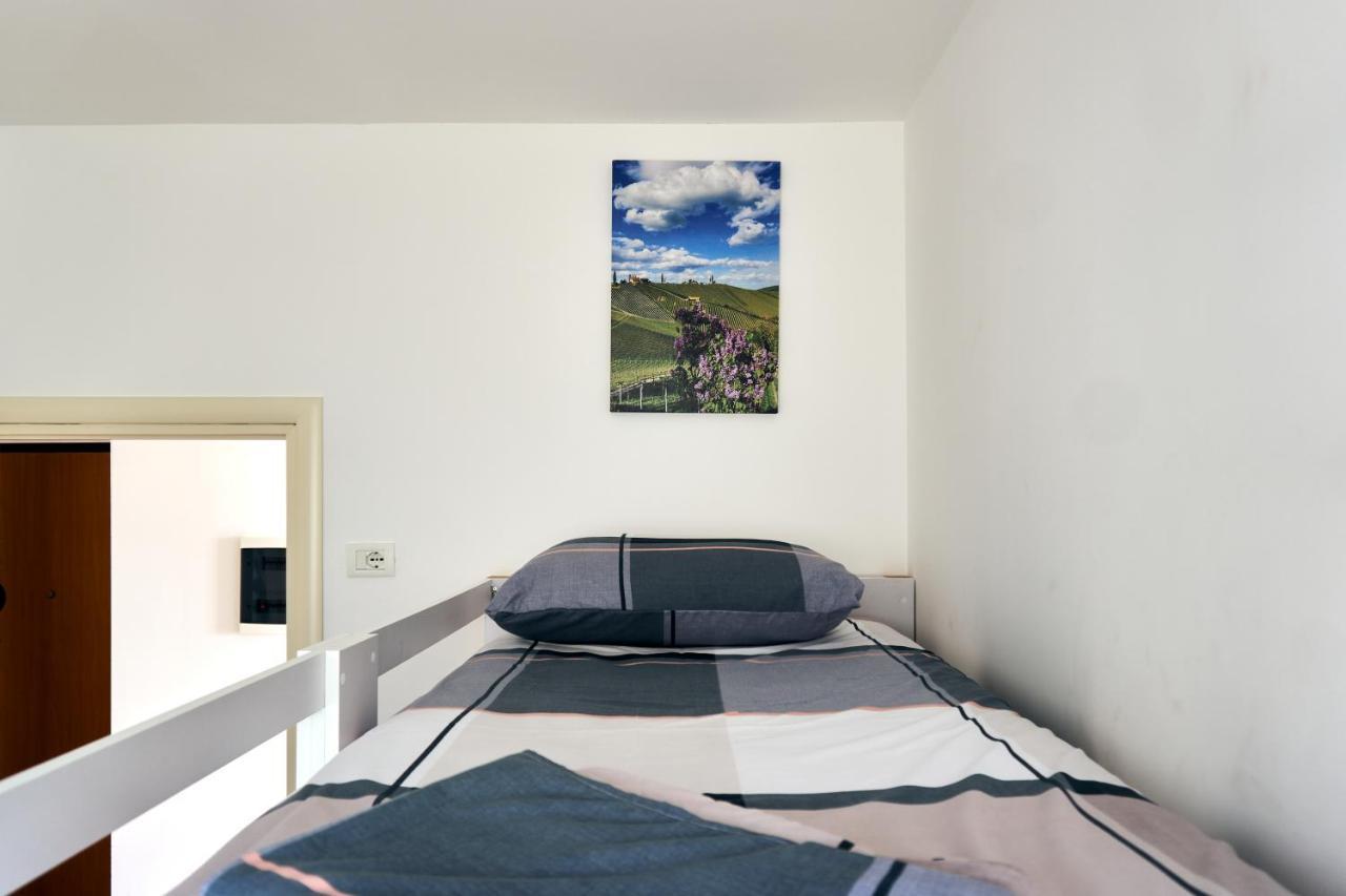 Central Beach Apartment Sarande Exterior photo